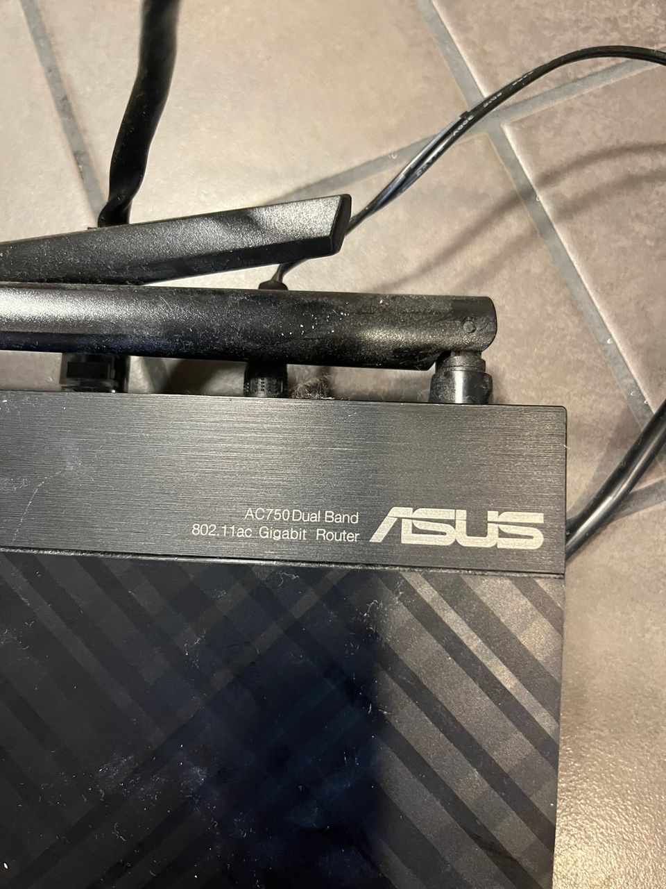 Asus AC750 Dual Band