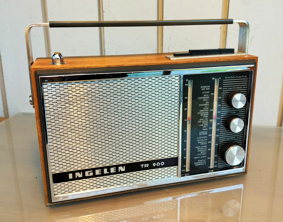 INGELEN TR-900 radio