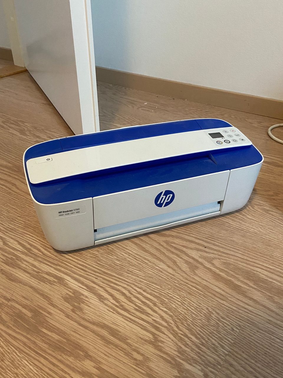 HP DeskJet 3760