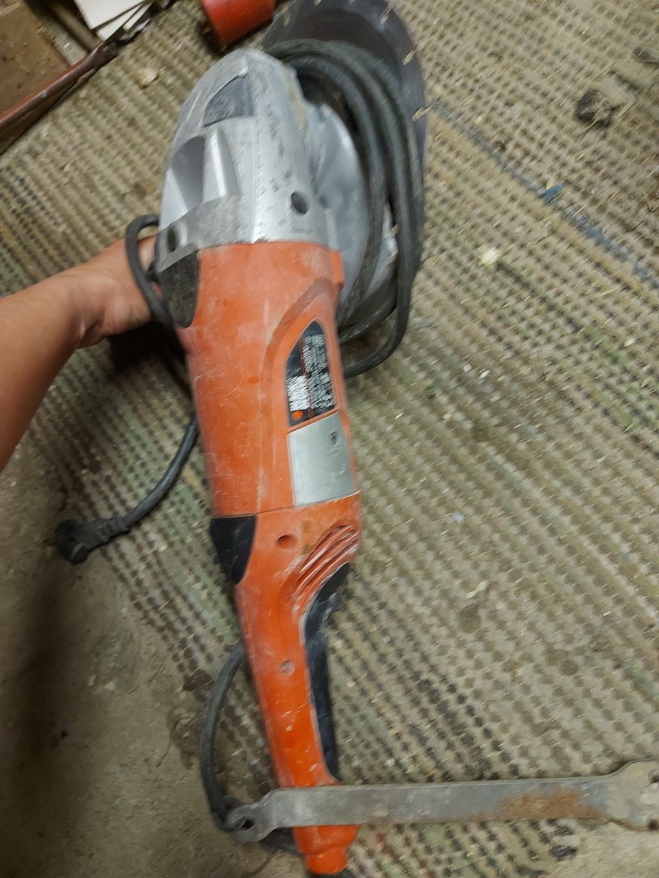 Black&Decker kulmahiomakone