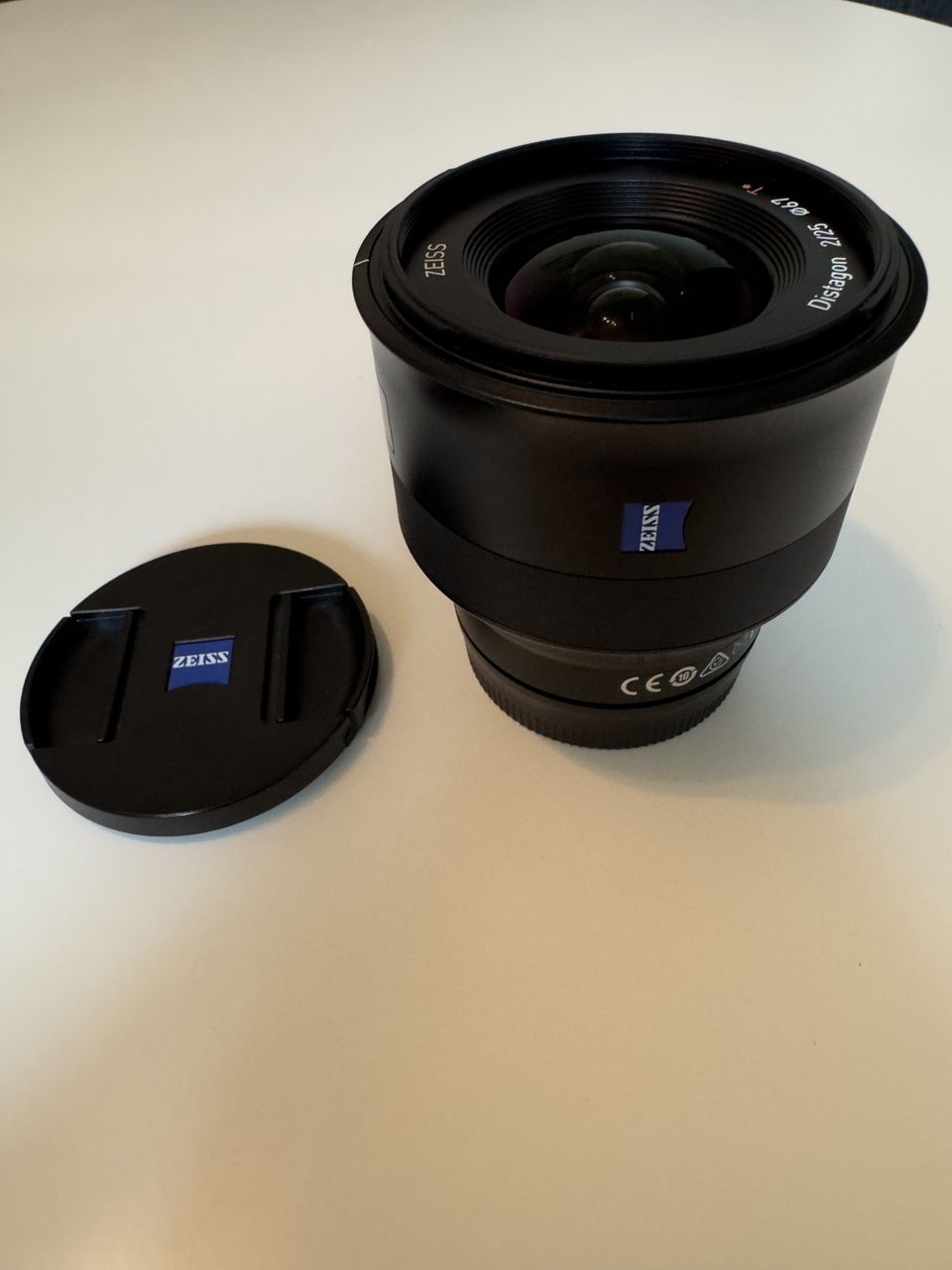 Zeiss Batis 25mm f/2.0 Sony Fe