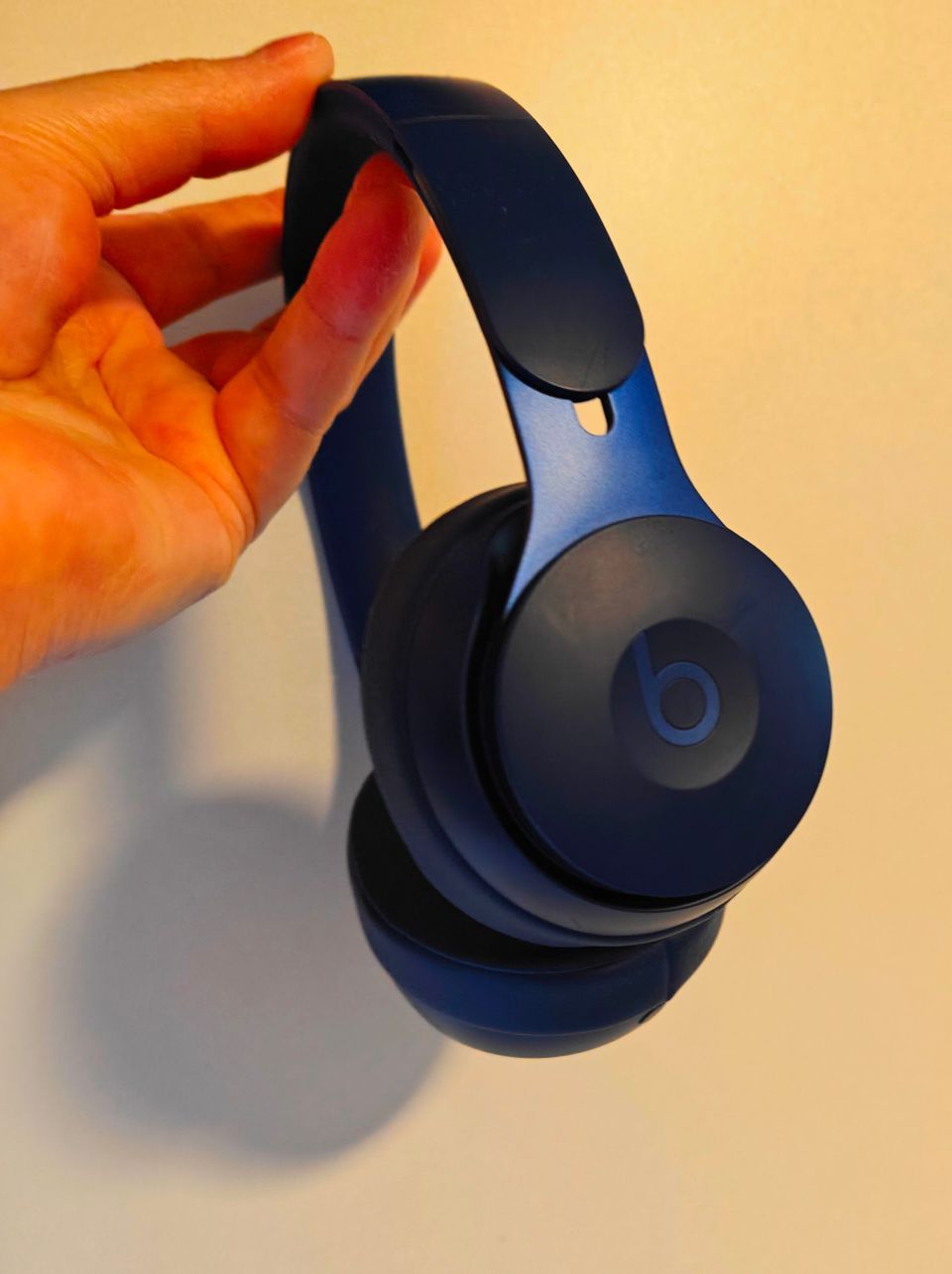 Beats Solo Wireless A1881 huippukuulokkeet