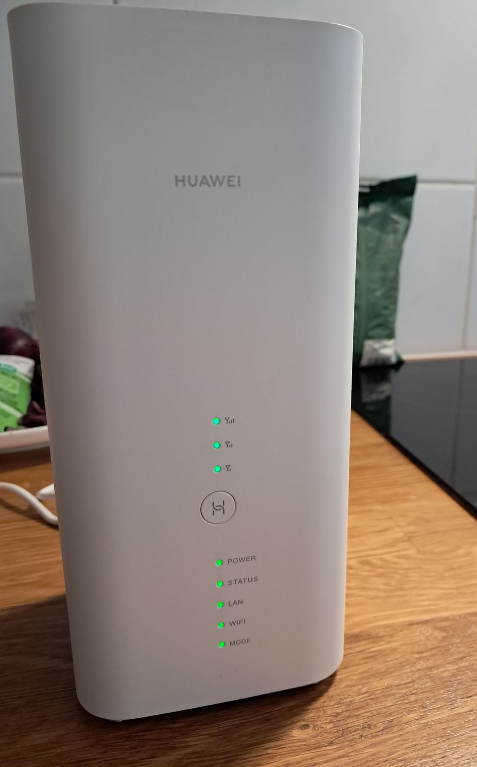 Huawei B818 reititin