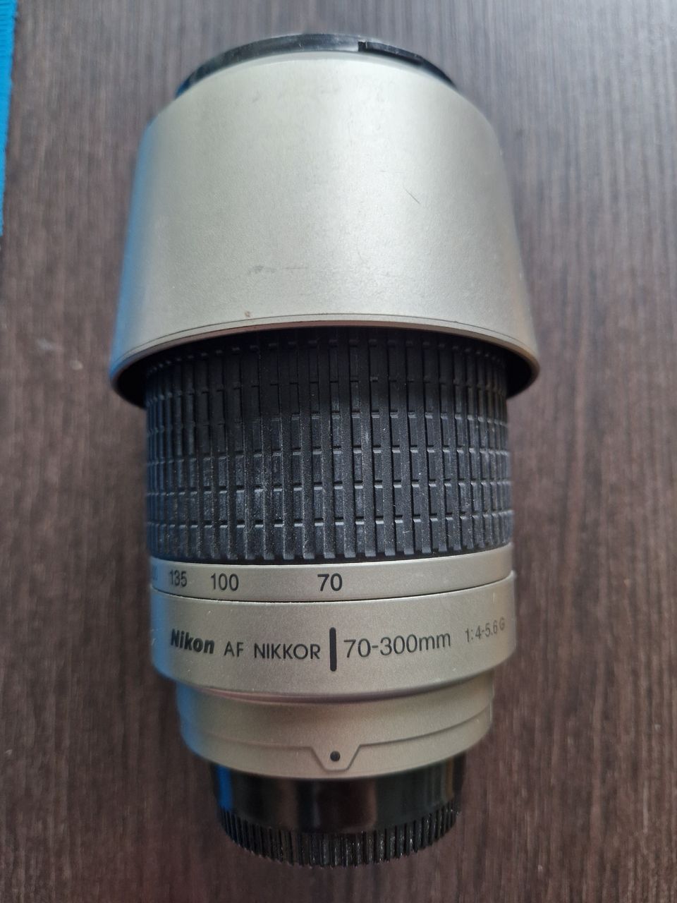 Telephoto lens Nikkor AF 70-300mm 1:4-5.6 G