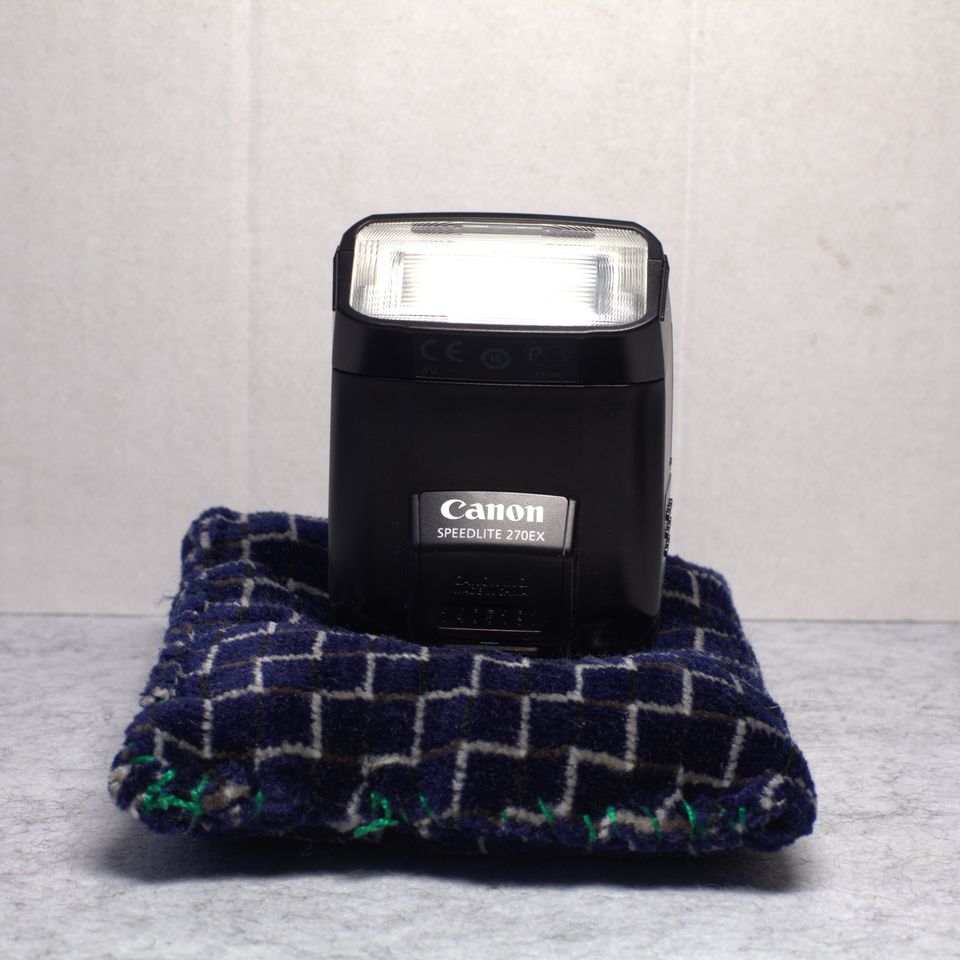 Canon Speedlite 260EX salama