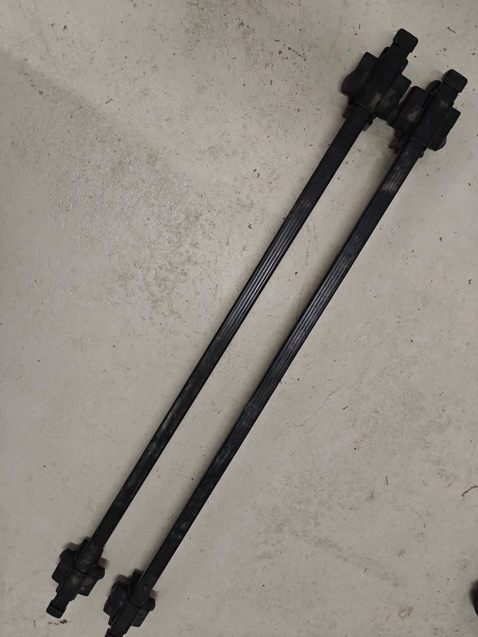 Thule Squarebar 130 cm