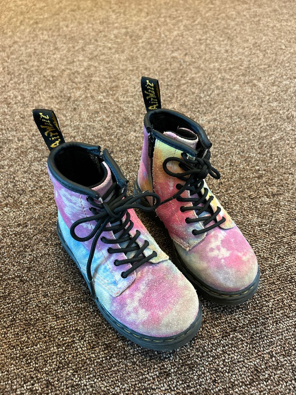 Dr. Martens kengät 27