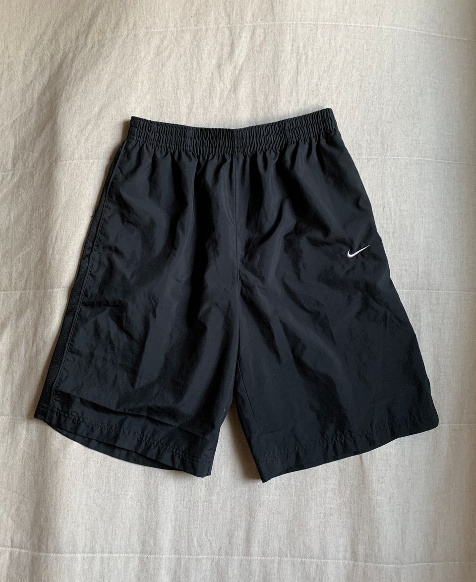 Nike shortsit