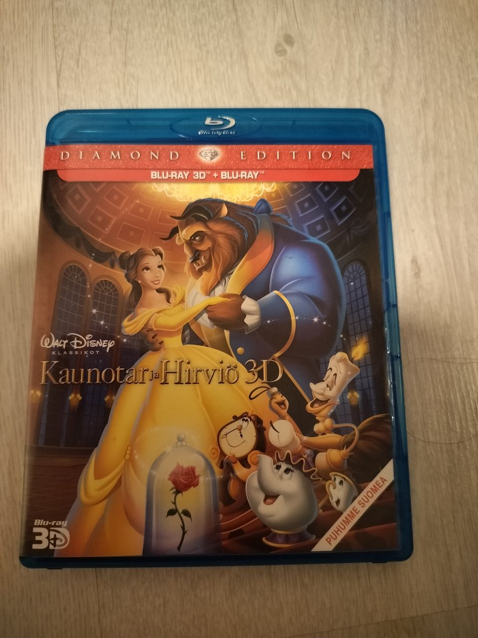 Kaunotar ja Hirviö 3D-bluray