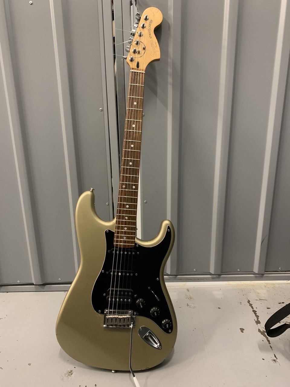 Squier by Fender Stratocaster Std ca. 2003