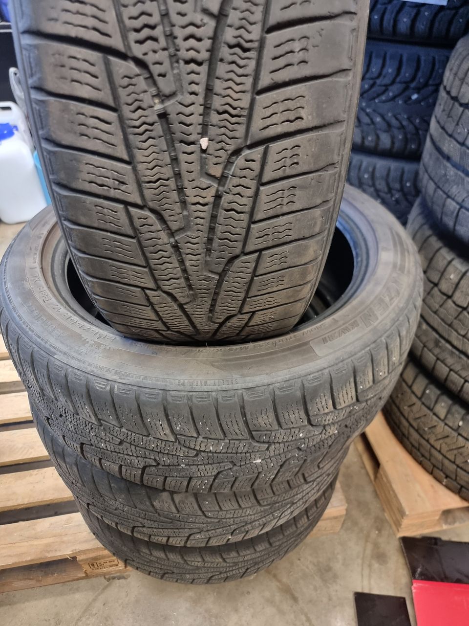 205/50R17 MS