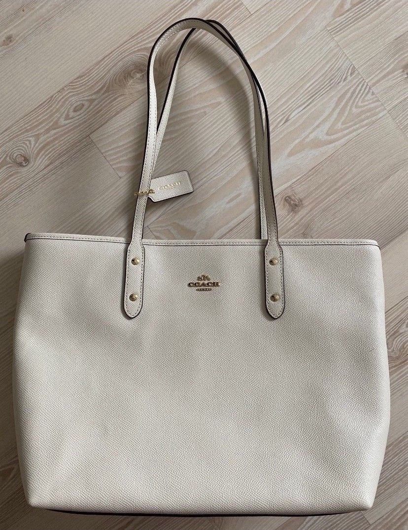 Coach city zip crossgrain tote shoulder bag