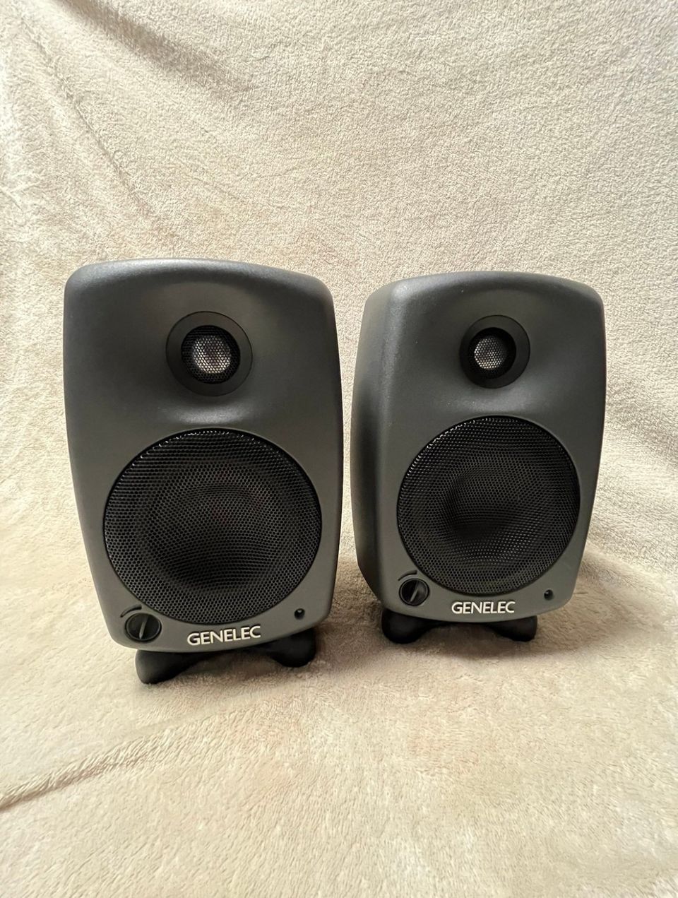 Genelec 8020A