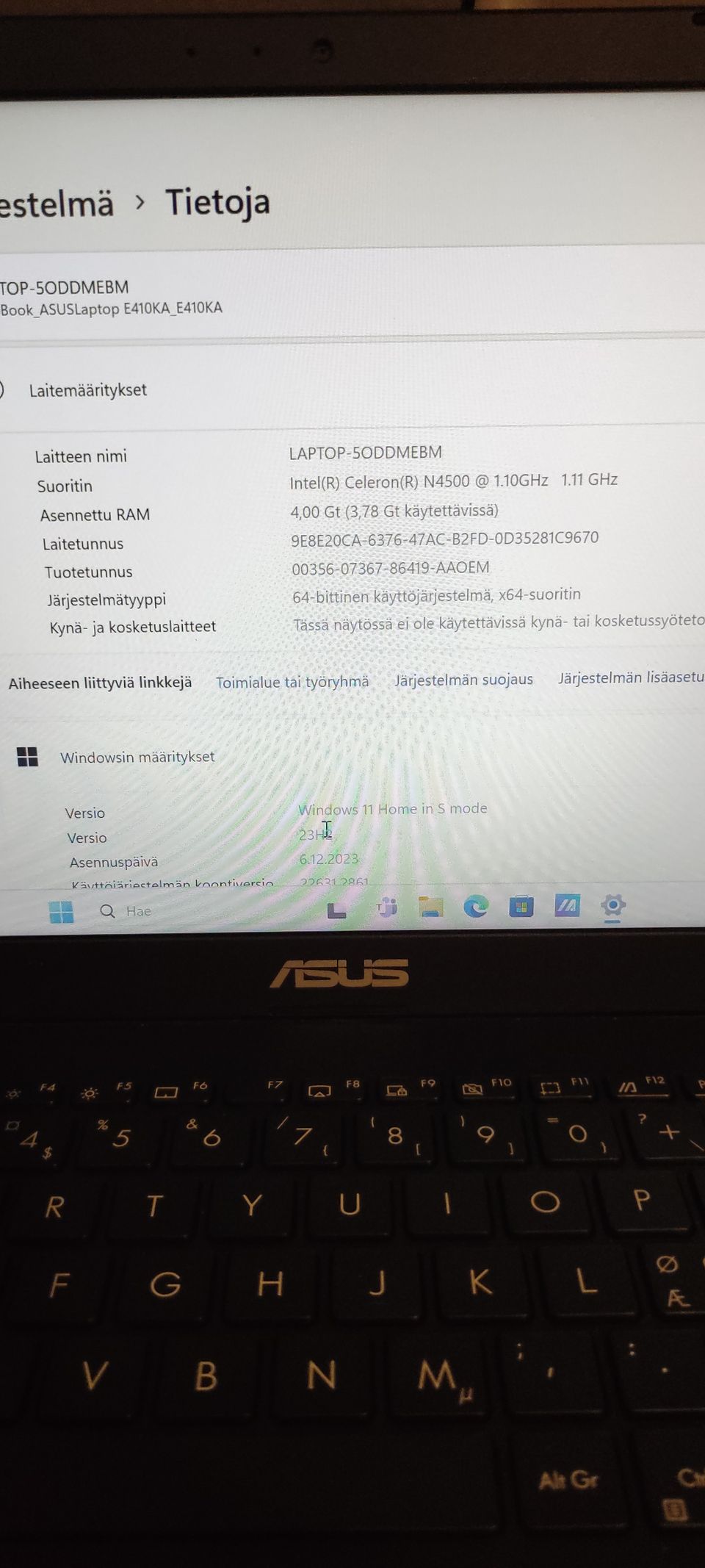 ASUS laptop