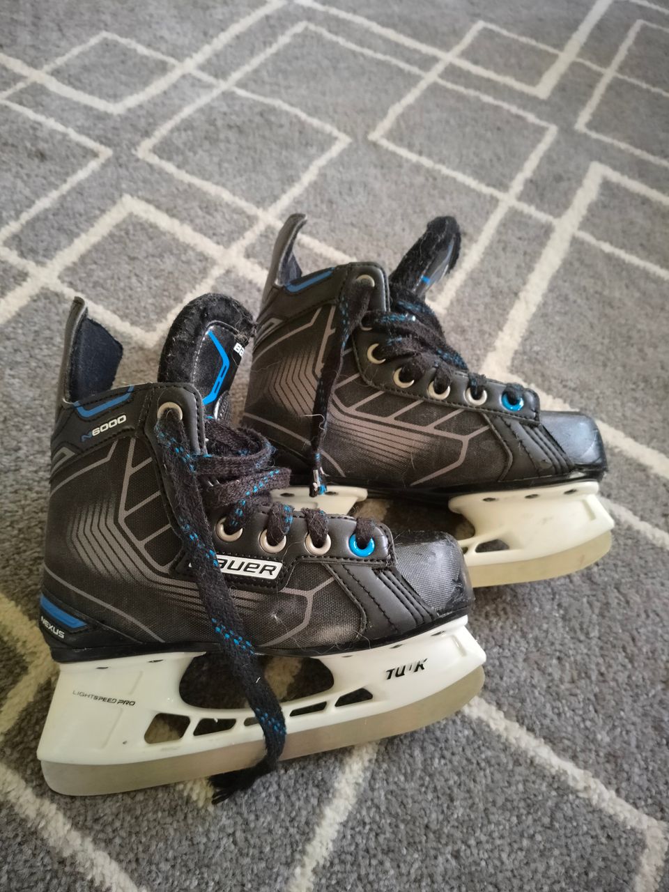 Bauer Nexus 6000 lasten luistimet, koko 32