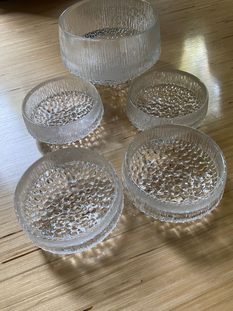 Iittala Ultima thule korkea kulho + 4 jälkiruoka kulhoa