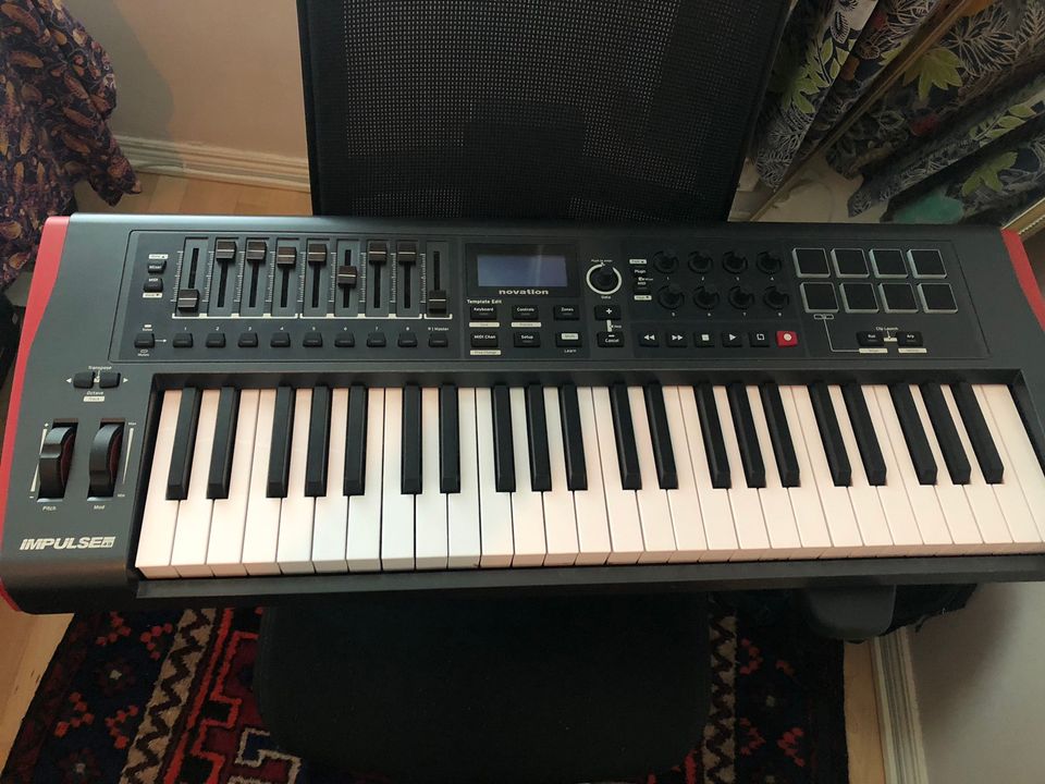 Novation Impulse 49