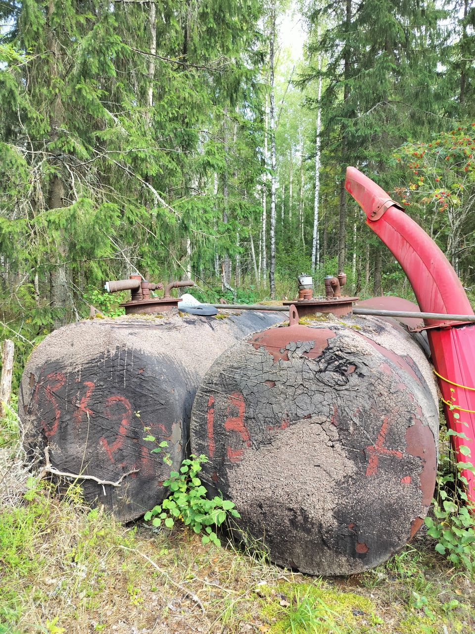 Teboil polttoaine säiliöt 2x 8m³