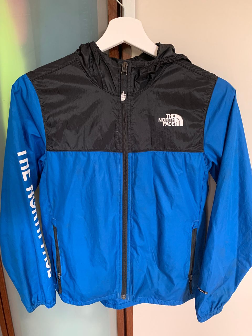 Poikien The  north face takki