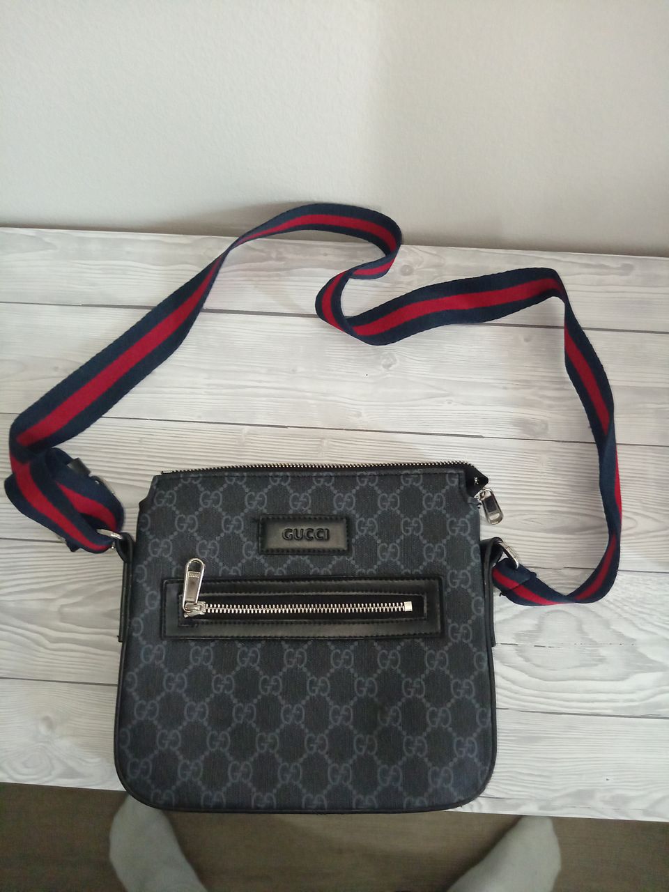 Gucci shoulderbag