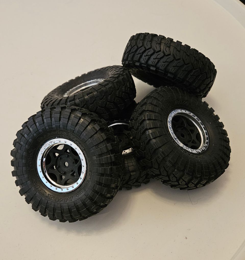 Axial scx10 2.2 renkaat