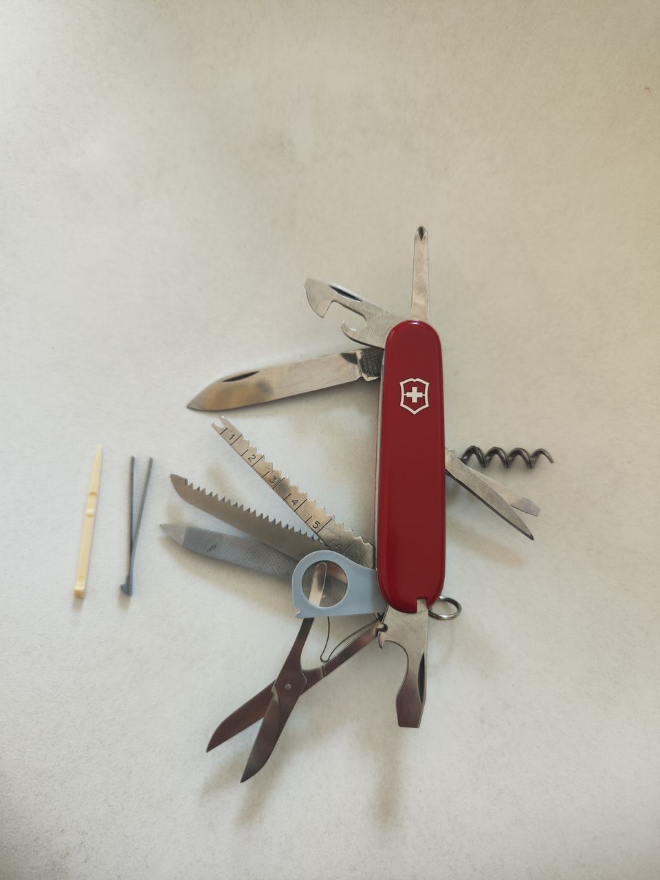 Victorinox Champ