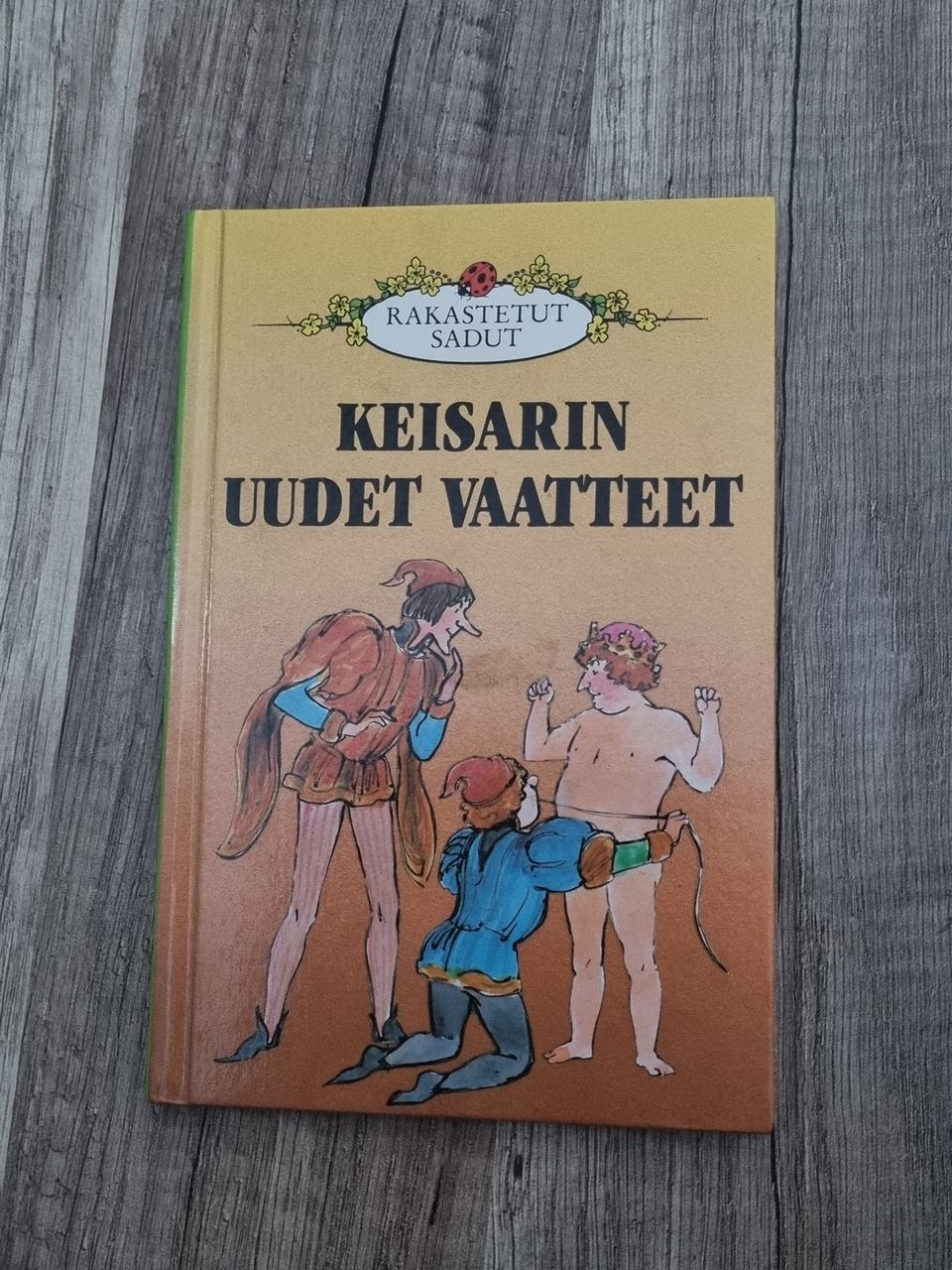 Pikku kirja Keisarin Uudet Vaatteet