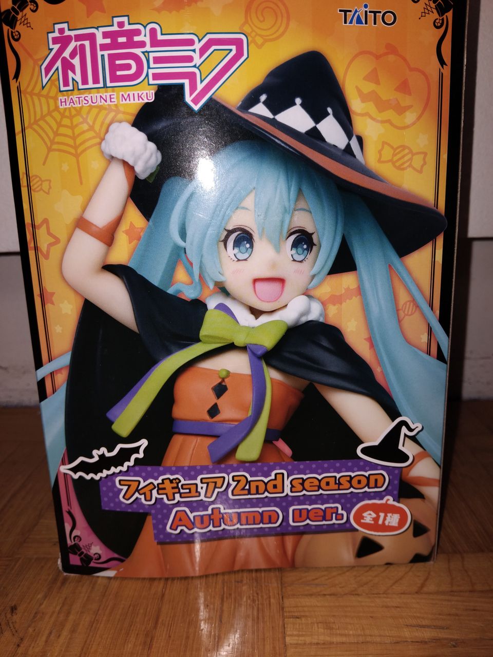 VARATTU Hatsune Miku Autumn figuuri