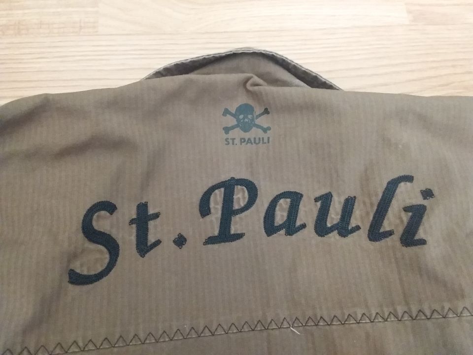 Fc St Pauli takki Size M