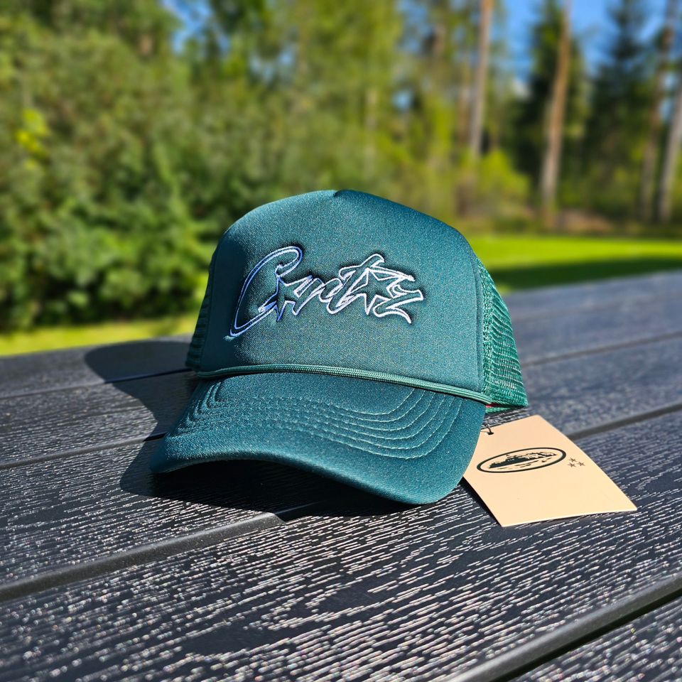 Corteiz Allstars Trucker lippis vihreä