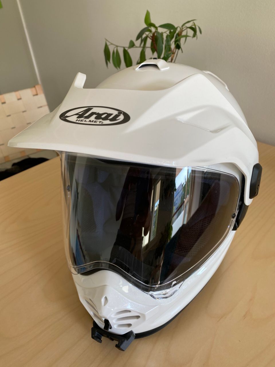 Arai Tour-X5 adventure moottoripyöräkypärä