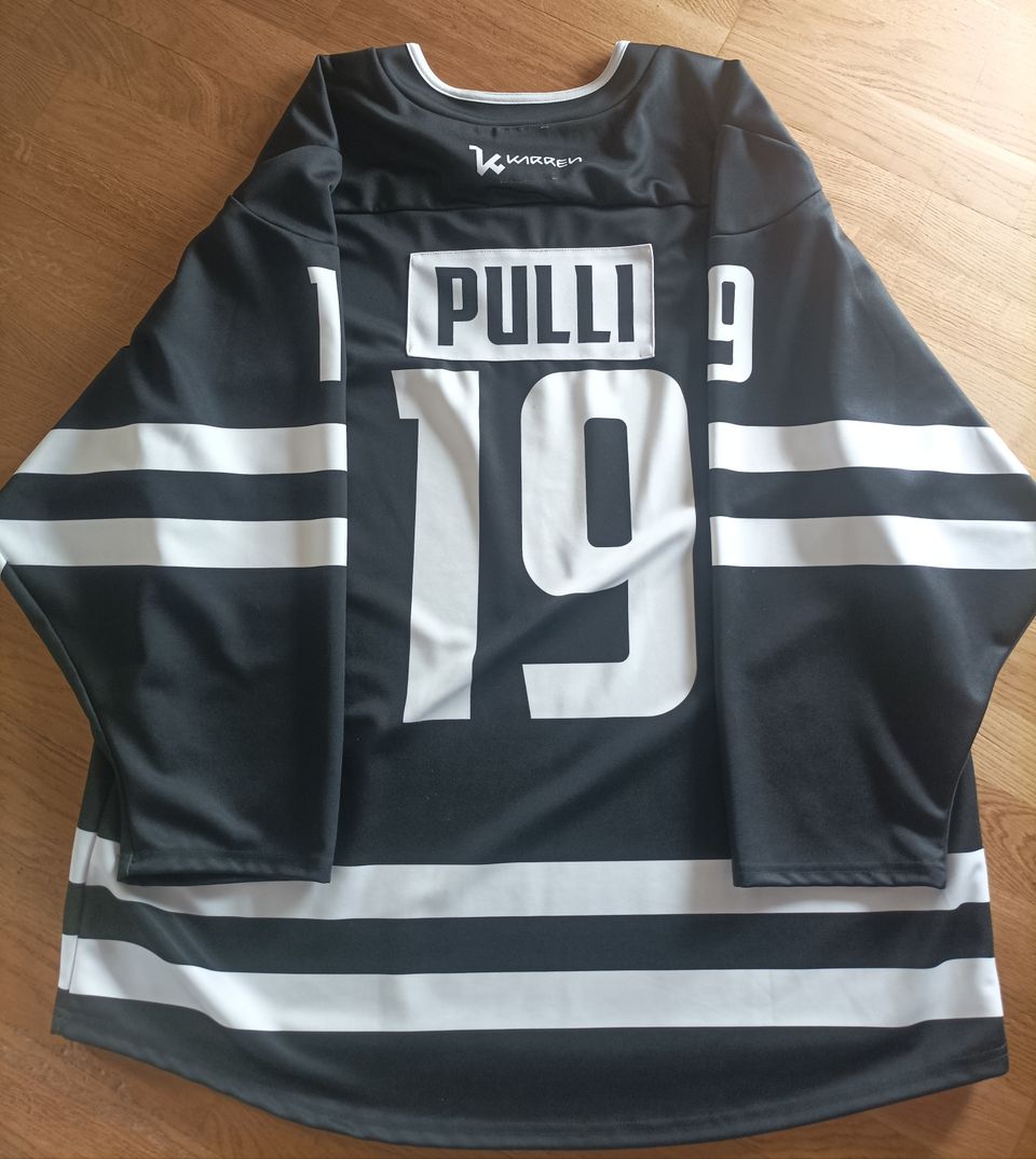 TPS gameworn pelipaita (Pulli 19)