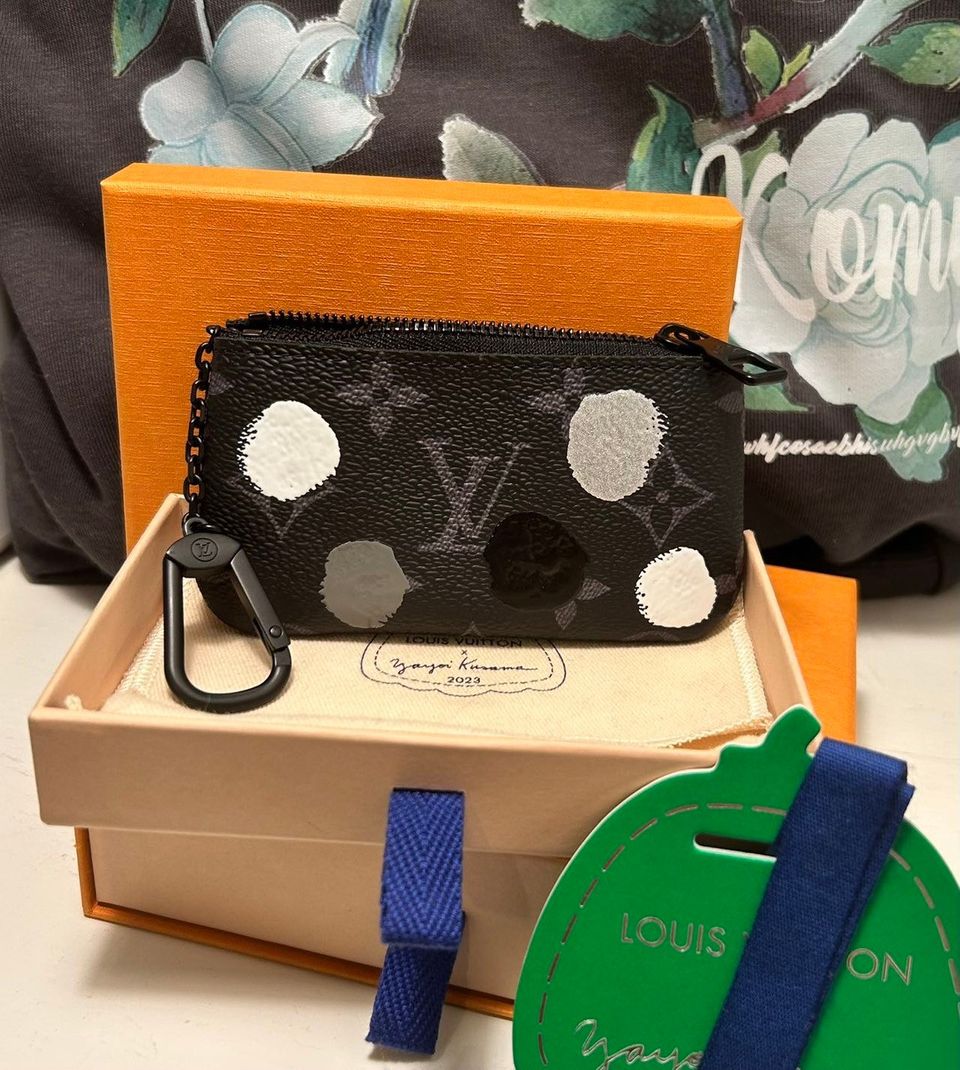 Louis Vuitton Lompakko