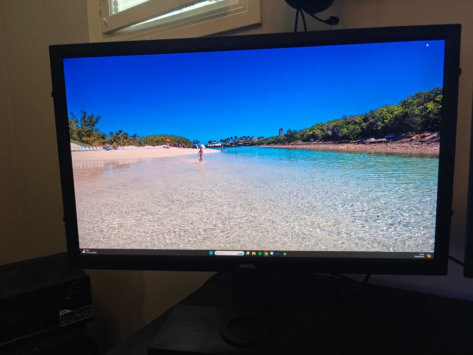 BenQ SW2700 27 tuuman 2560 x 1440 näyttö kuvankäsittelyyn