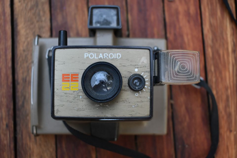 Polaroid EE22 instant kamera