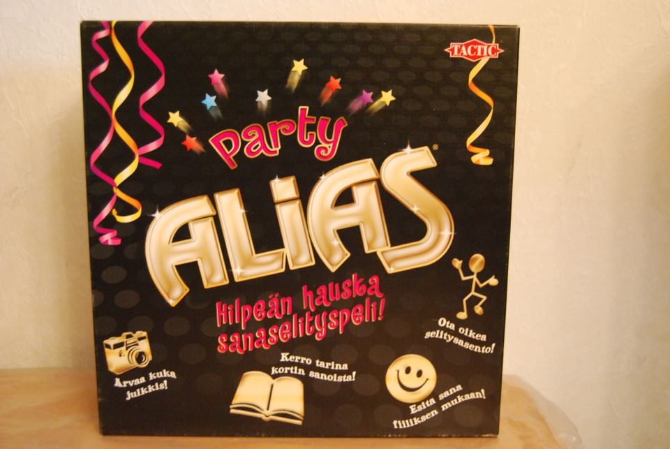 Party Alias - lautapeli