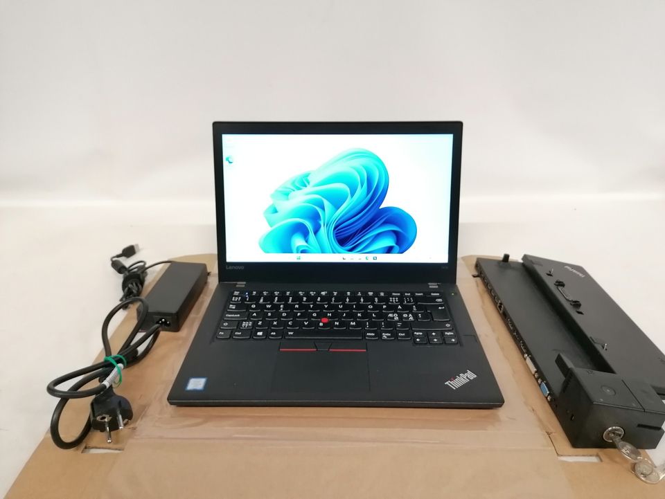 Lenovo Thinkpad T470 + Ultradock telakka