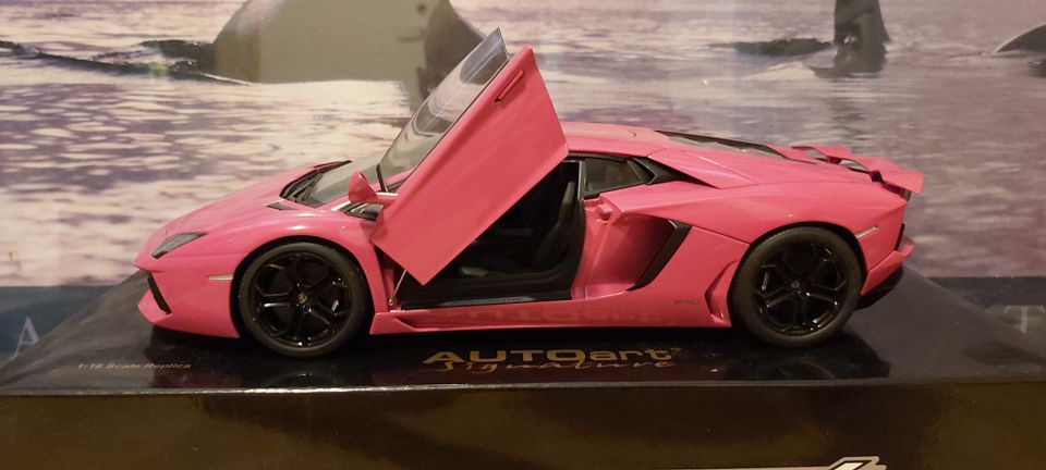 AUTOart 1/18 Lamborghini Aventador LP700-4