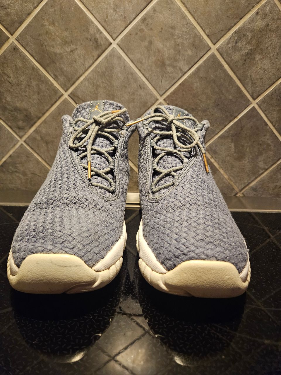 Nike Air Jordan future cool gray/white sneakers