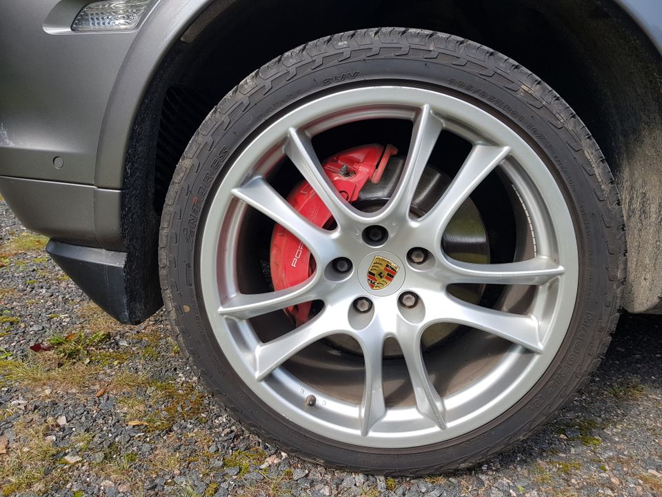 Porsche cayenne alkuperäiset vanteet