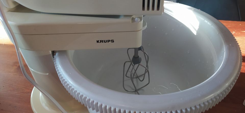 Krups 3 Mix 4000 sähkövatkain