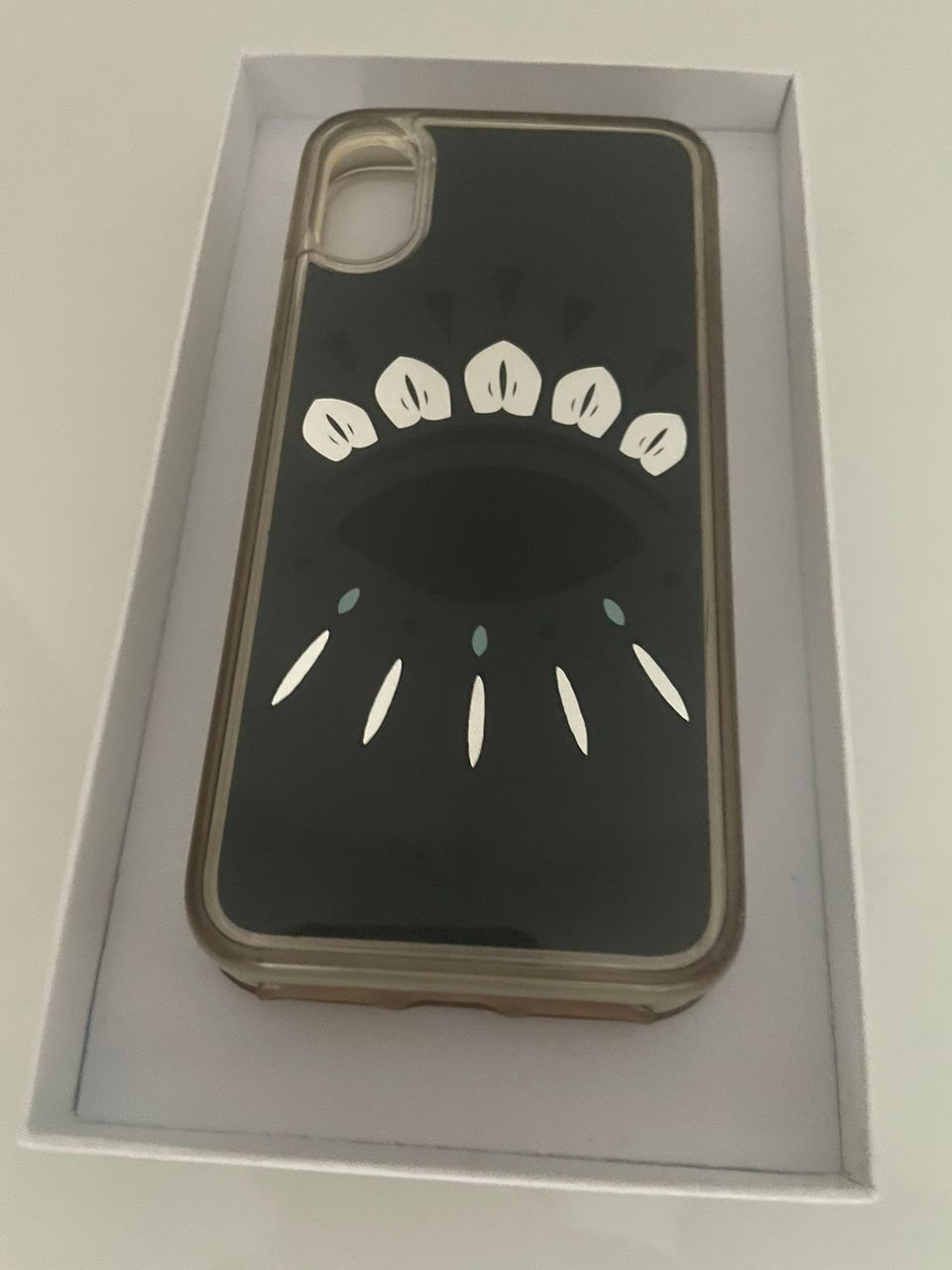 Kenzo iPhone XS kuoret