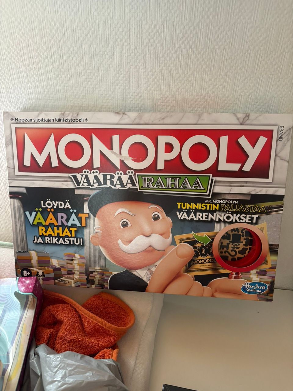 Monopoly, väärää rahaa . Uusi