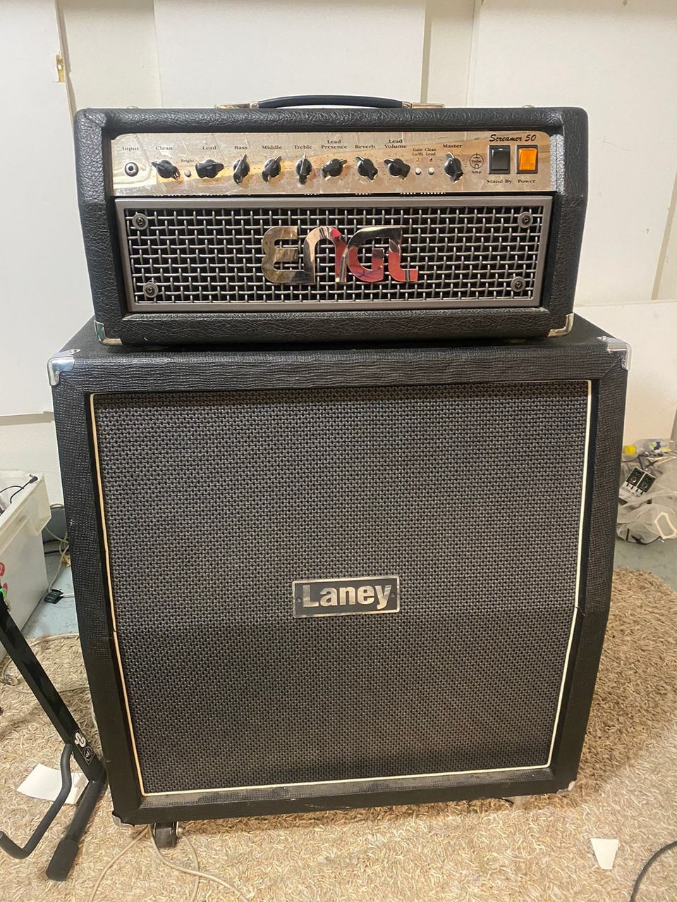 Engl screamer vahvisti & Laney 4x12 kaappi