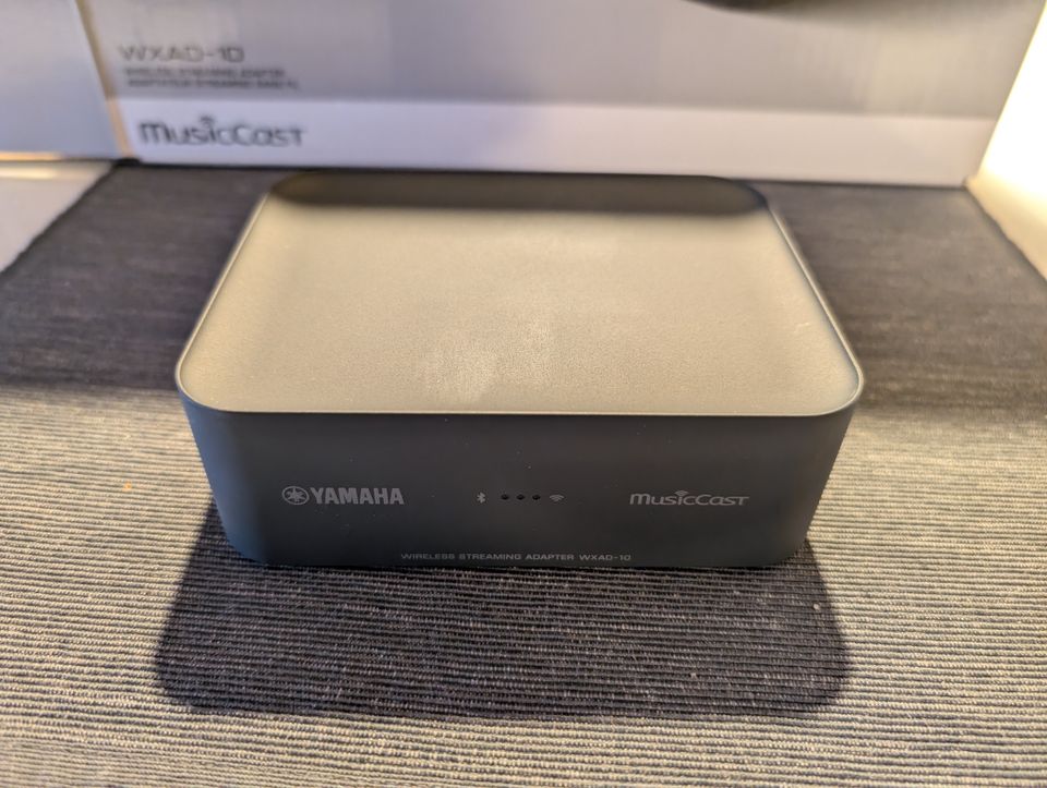 Yamaha WXAD-10 Streameri