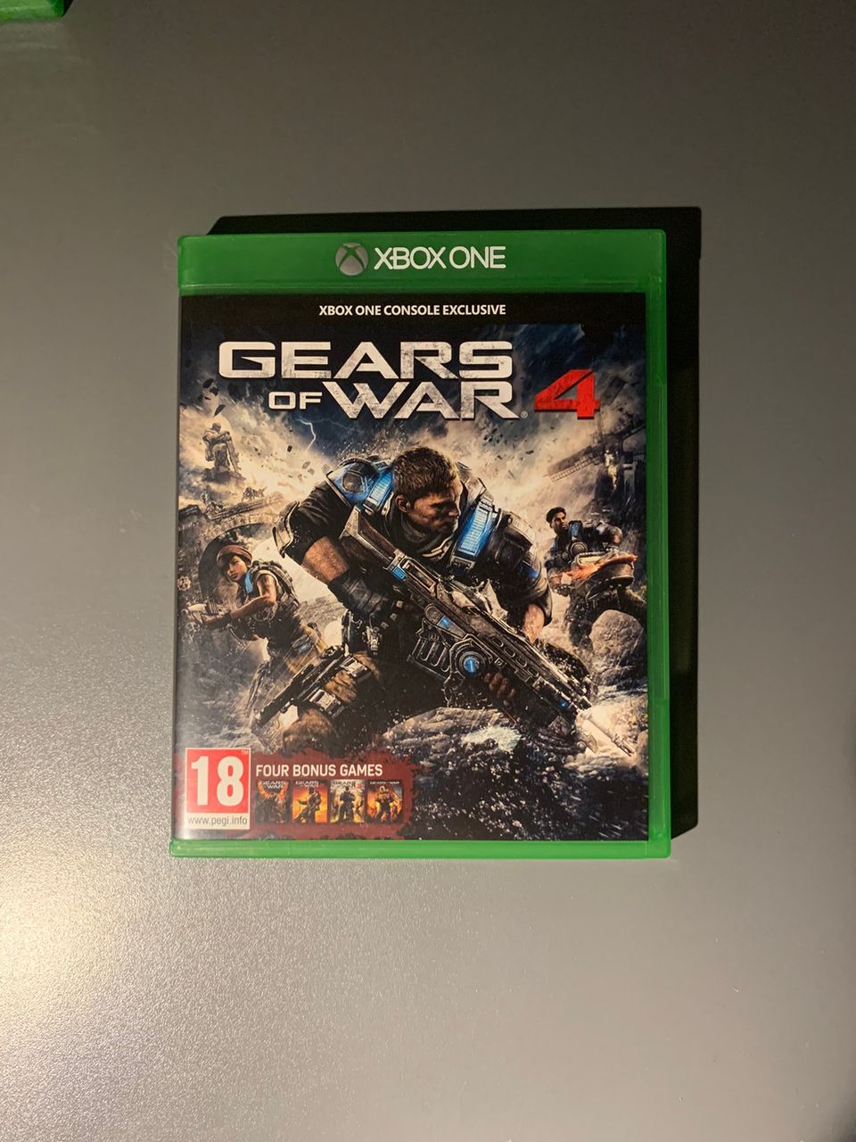 Xbox one Gears of war 4 peli