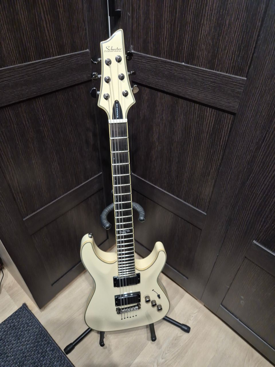 Schecter Blackjack C-1 ATX, sähkökitara