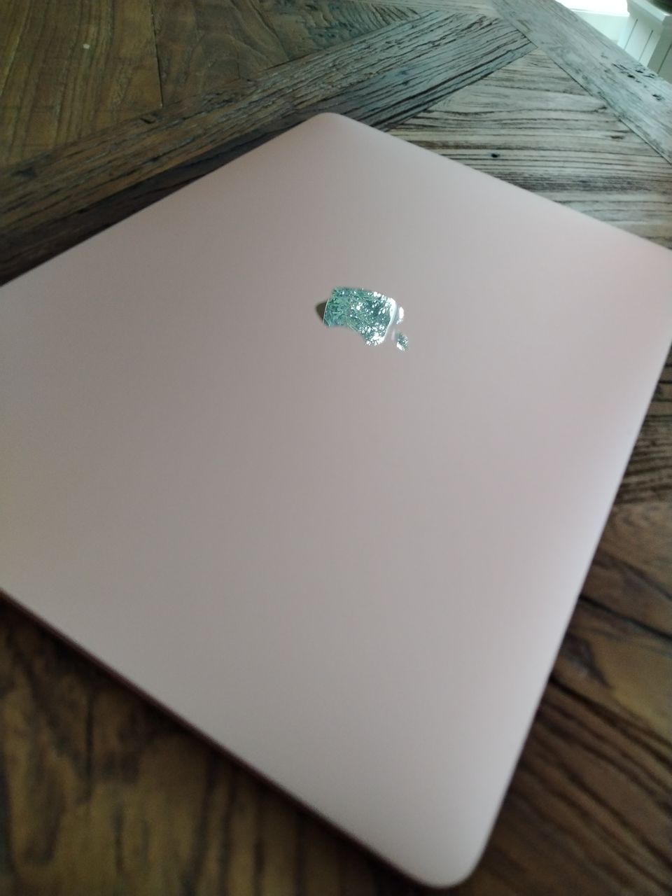 Macbook Air 13" rose gold - 2020 i3 1,1Ghz / 8Gt RAM / 256 Gt SSD