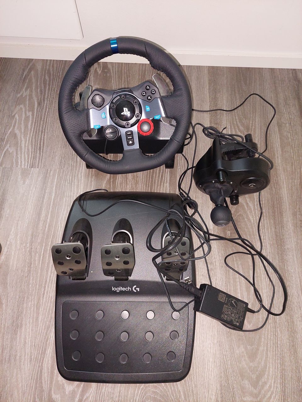 Logitech G29 Rattipoljin setti