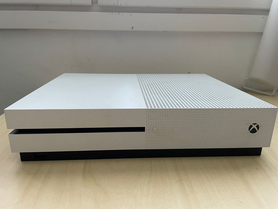 Xbox one s 500GB